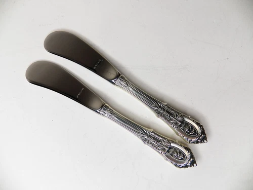 WALLACE ROSE POINT STERLING SILVER HANDLE PADDLE BUTTER KNIFE 6 1/4" NO MONO (2)