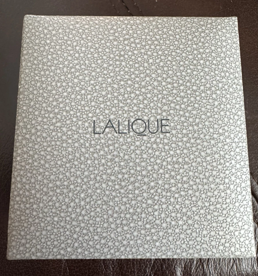 LALIQUE COEUR/HEART OPALESCENT CRYSTAL 925 STERLING SILVER NECKLACE PENDANT-BOX - Image 4 of 4