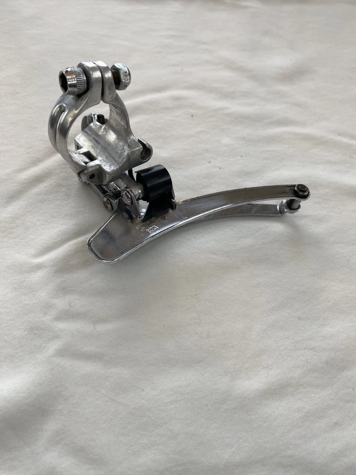 RARE Shimano Deore FD-DE10 Front Derailleur — Deore Touring 1st Generation - Image 2 of 4
