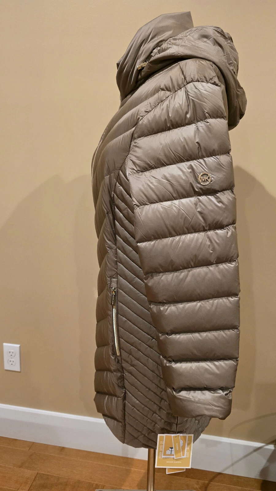 Cappotto imbottito con cappuccio leggero MICHAEL KORS Chevron nuovo con etichette confezionabile taglia XL