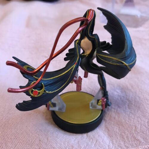 Bayonetta 2 no Switch traz mudanças e suporte a amiibos