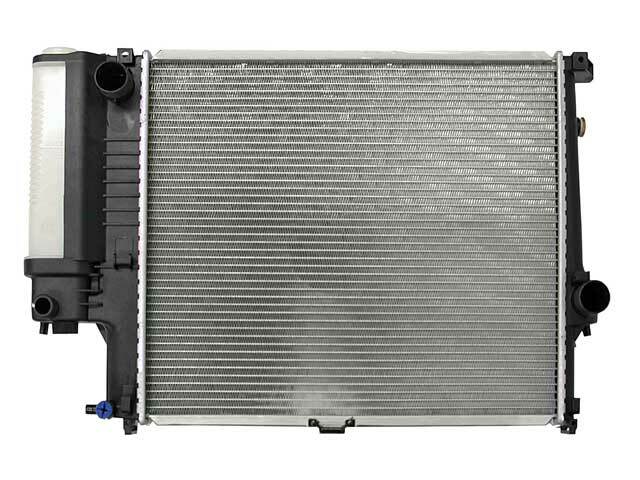 MAHLE BEHR Radiator 17111737763 / CR 327 000P | eBay