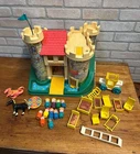 Vintage 1974 Play Family Castle #993 Fisher Price Little People & Accessories