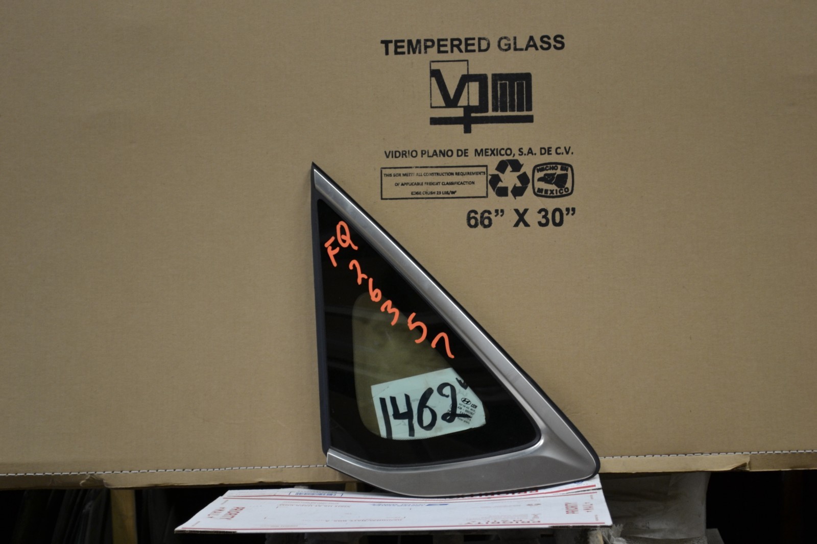 2015 2016 Hyundai Genesis DRIVER Side Quarter glass Window rear #1462-V