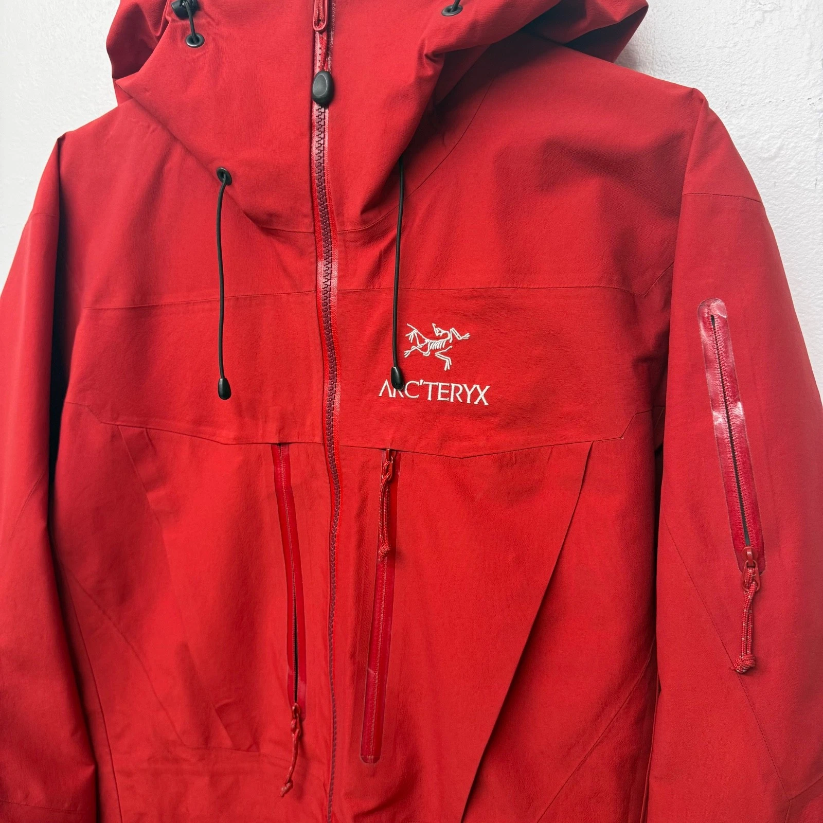 Arc'teryx Alpha SV Bordeaux Red Rain Ski Waterproof Jacket Men’s Size Small - product detail image 6