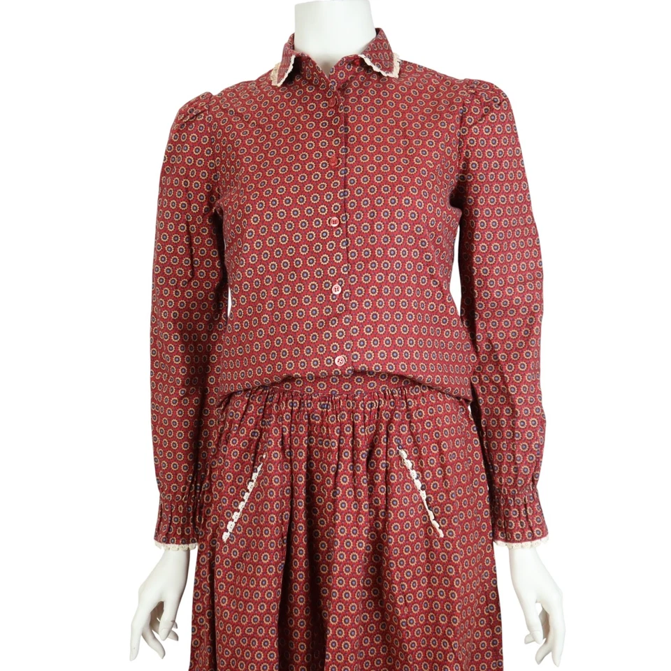 Vintage Sears 2 Piece Skirt Set Pleated Red Daisy Prairie 70s Women's Small - Image 3 of 4