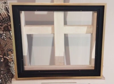 Caisse américaine en bois ,Satinée Noire et Dorée ,Format figure de 0F à 15 F