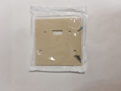 Leviton Ivory 2-Gang Toggle Switch Blank Cover Switchplate Wallplate 86006