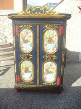 Armadio Tirolese dipinto