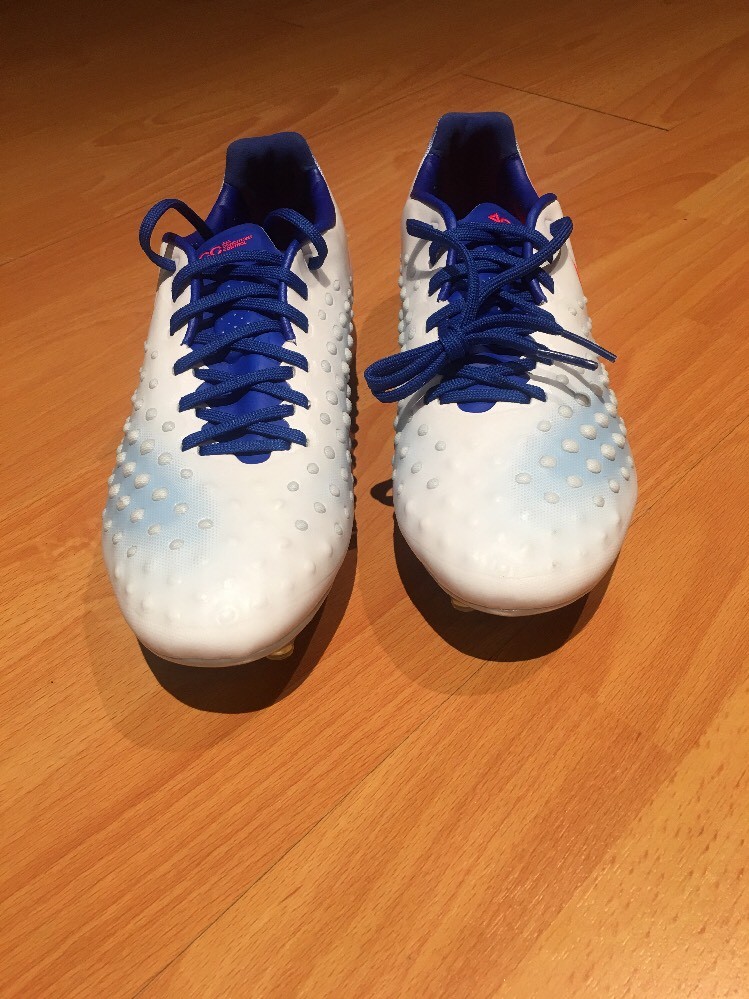 Nike Magista Opus II SG-PRO ACC Women's Soccer Cleats- size 8