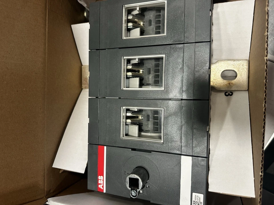 OT400U03 ABB Disconnect Switches, SWITCHLINE Series OT400U03 - Image 2 of 3