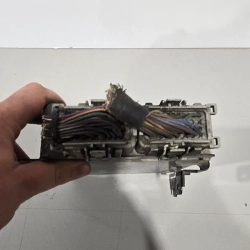 Chrysler Town & Country 2001 motor ECM con soportes P/N 0474586064490 pieza OEM Foto 3 de 4