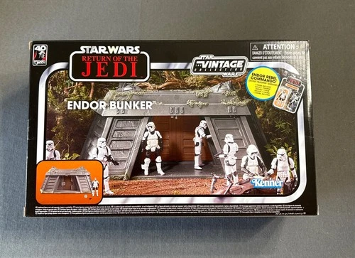 Star Wars Vintage Collection Endor Bunker Playset w/ 3.75" Endor Rebel Figure