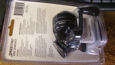 リール Lew's Speed Cast Spincast Reel SSC-2C Lews SSC1C Speed Cast Mini Spincast Fishing Reel for sale online