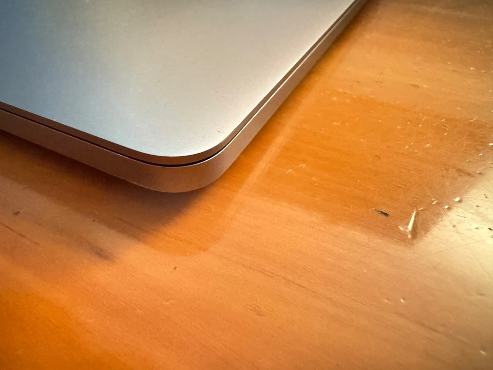 Apple MacBook Pro 13" A1989 2019 i5 8gb ram 256 gb SSD space grey (FX 001) - Immagine 3 di 4