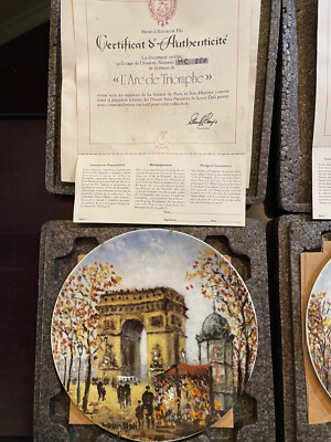 Henri D arceau & Fils La Cathedrale Notre-Dame & L' Arc de Triomphe Plates w/Cer
