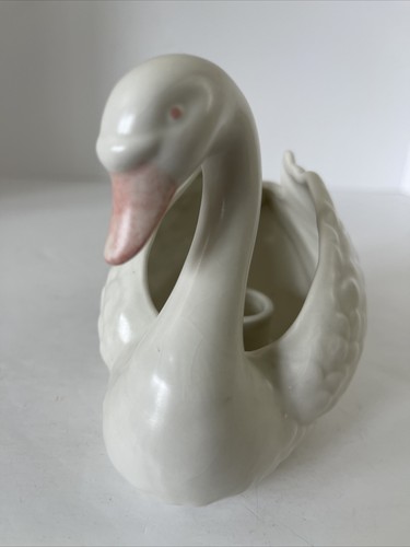 SOPORTE PARA VELAS CÓNICO VINTAGE FITZ & FLOYD China con patrón de cisne blanco en relieve - Imagen 2 de 12