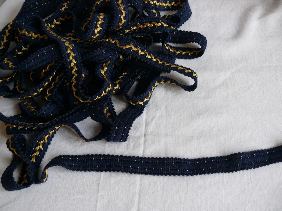 Ancien galon laine et fil de soie milieu XXème Prix de vente pour 5 mètres - Photo 3/4