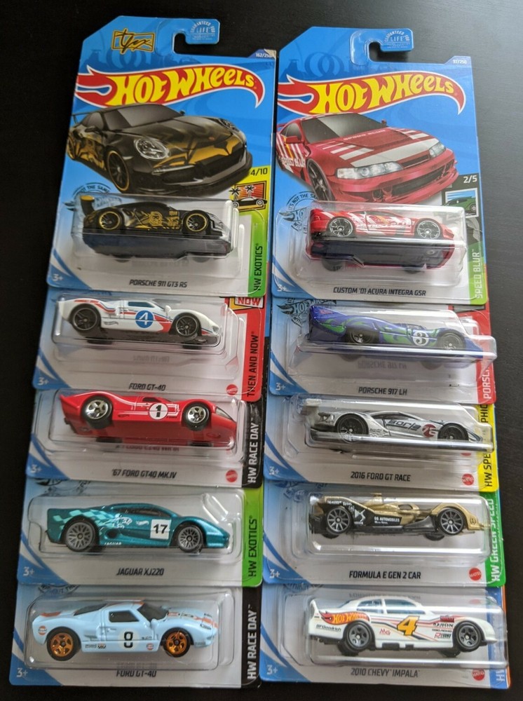 Hot Wheels 2021 - My Race Team Collection - Lot of 20 Cars - Brand New!!!