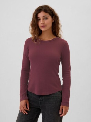 GAP Women's Waffle-Knit CrewNeck T-Shirt Sizes: S. M. L. XL. XXL- Burgundy
