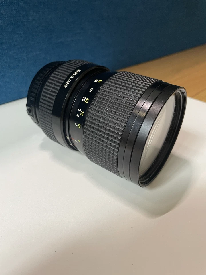 Ricoh 28-100mm F/4 Rikenon P Zoom Macro com Filtro UV Rokunar - Imagem 2 de 4