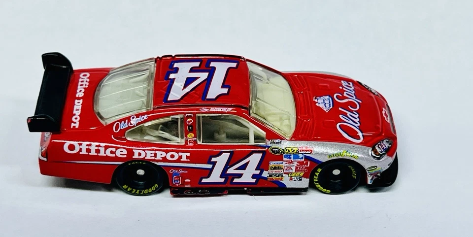 COCHE NASCAR CHEVY IMPALA TONY STEWART OLD SPICE 14 ROJO 1/64º CÍRCULO GANADOR '09 Foto 2 de 3