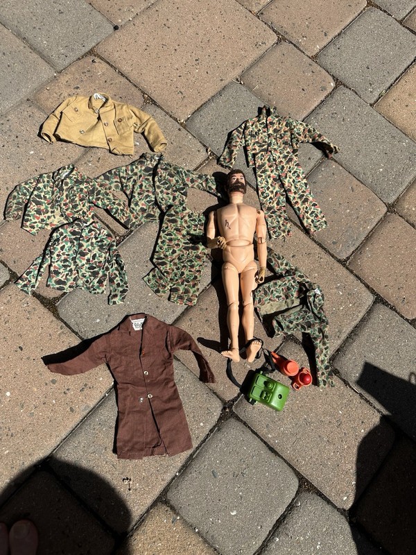 GI Joe Vintage KFG Adventurer With uniforms And More