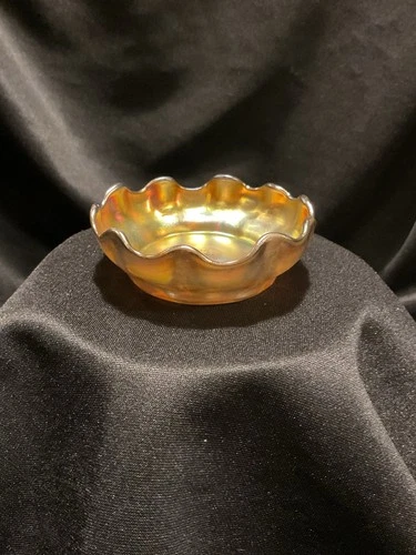 Antique Tiffany Favrile LCT Signed Art Glass Bowl with Ruffled  Scalloped Edge