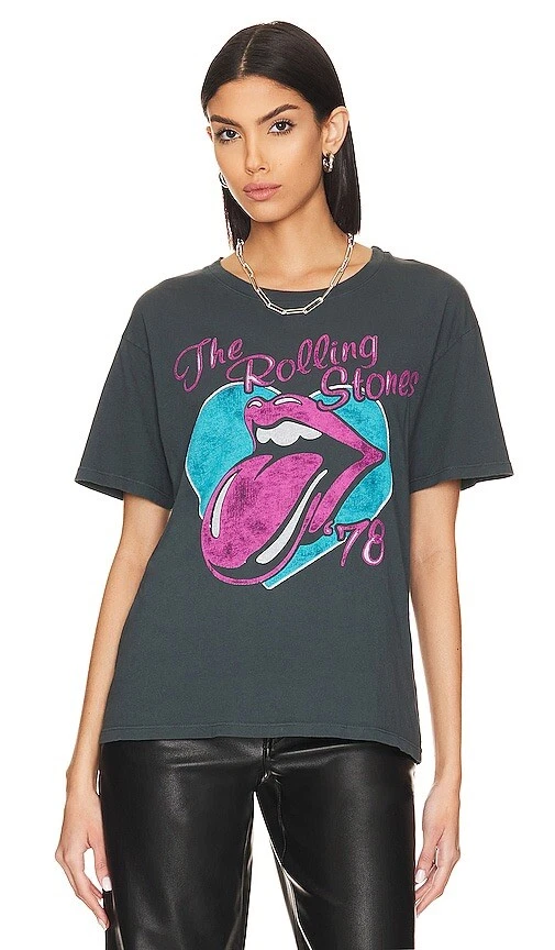 Daydreamer rolling store stones tee