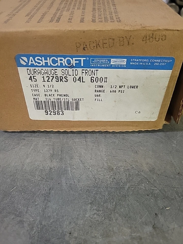 Manómetro de prueba ASHCROFT 4-1/2", 0 a 600 psi 45-1279RS 04L 600, 1/2 NPT  Foto 4 de 4