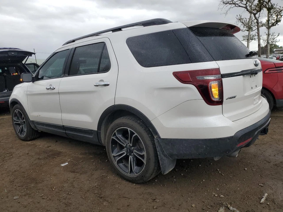 Used Rear Right Door Vent Glass Rear fits: 2014 Ford Explorer privacy tint Rear - Image 2 of 4