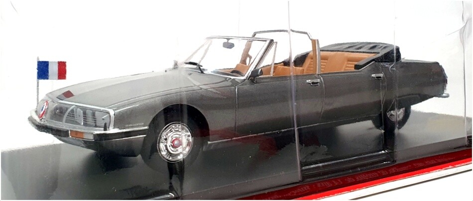 Hachette 1/24 Citroen SM Presidentielle Diecast Model in Metallic Grey