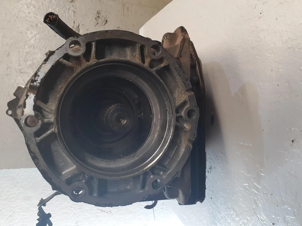 Used Automatic Transmission Assembly fits: 2012 Chevrolet Tahoe AT 5.3L 4x4 Grad Foto 3 de 4