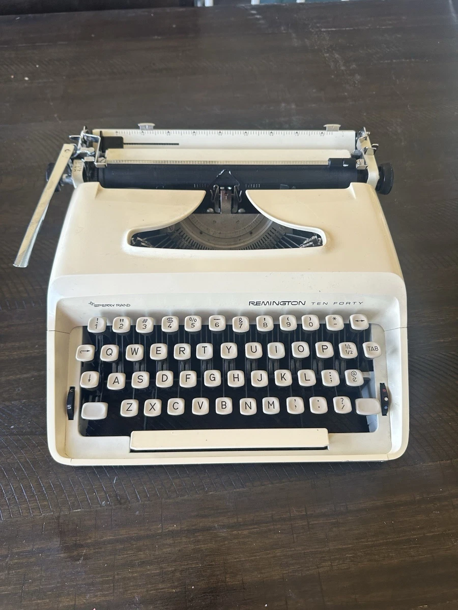 Remington Manual Collectible Typewriters for sale | eBay