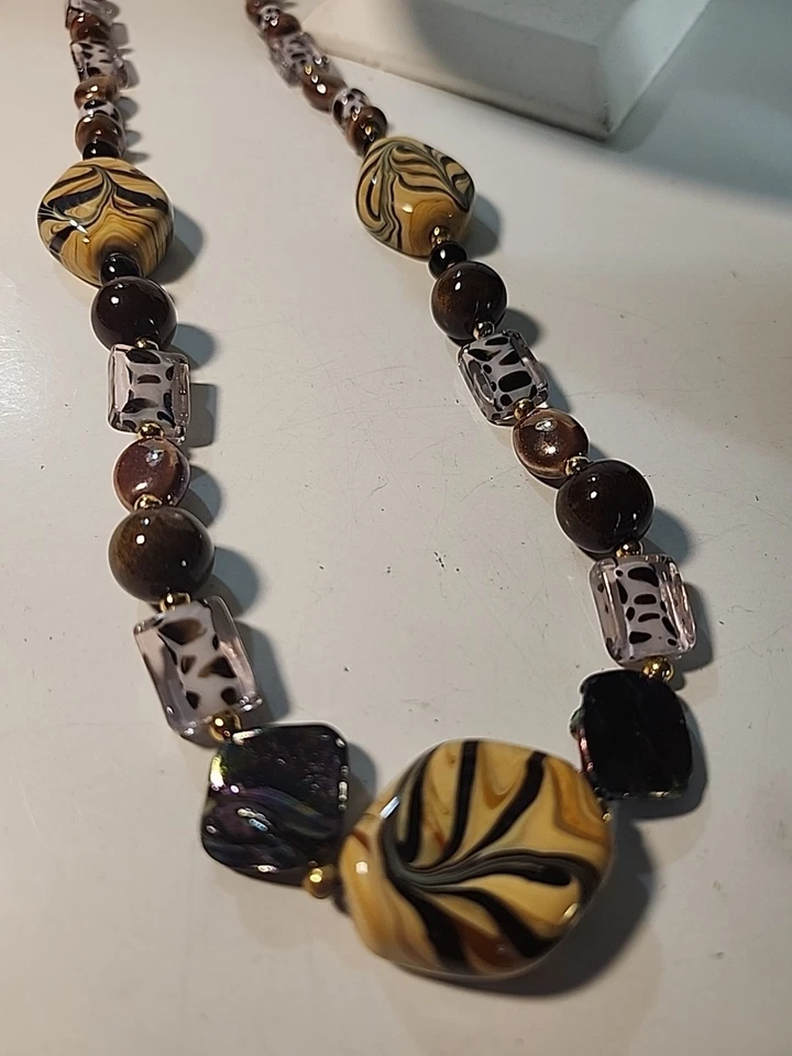 LOTE de 2 collar de cuentas de vidrio marrón animal estampado ámbar Foto 3 de 4