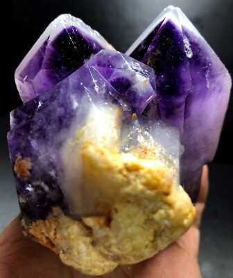 661g WOW! Super Seven Skeletal Amethyst Quartz Crystal &Pyramid V552