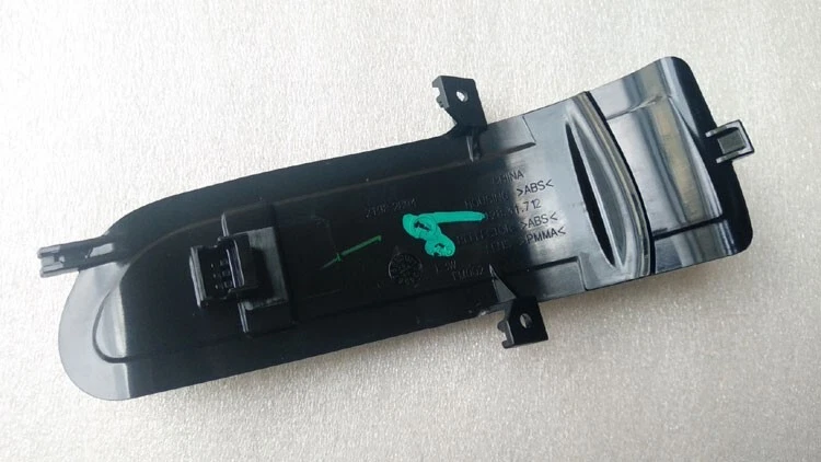 Right Rear View Mirror Turn Signal Lamp for 2014 2015 2016 Buick Encore - Image 2 of 2