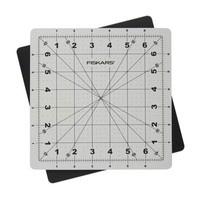 Fiskars Rotating Cutting Mat 8 X 8 Inch - Self Healing Fiskars Rotating Cutting Mat 8 X 8 Inch - Self Healing