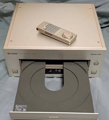 Pioneer HLD-X9 Hi-Vision LD Muse Gold Laser Disc Player HiVision
