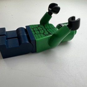 Lego Minifigure Killer Croc From Set 7780 Rare  
