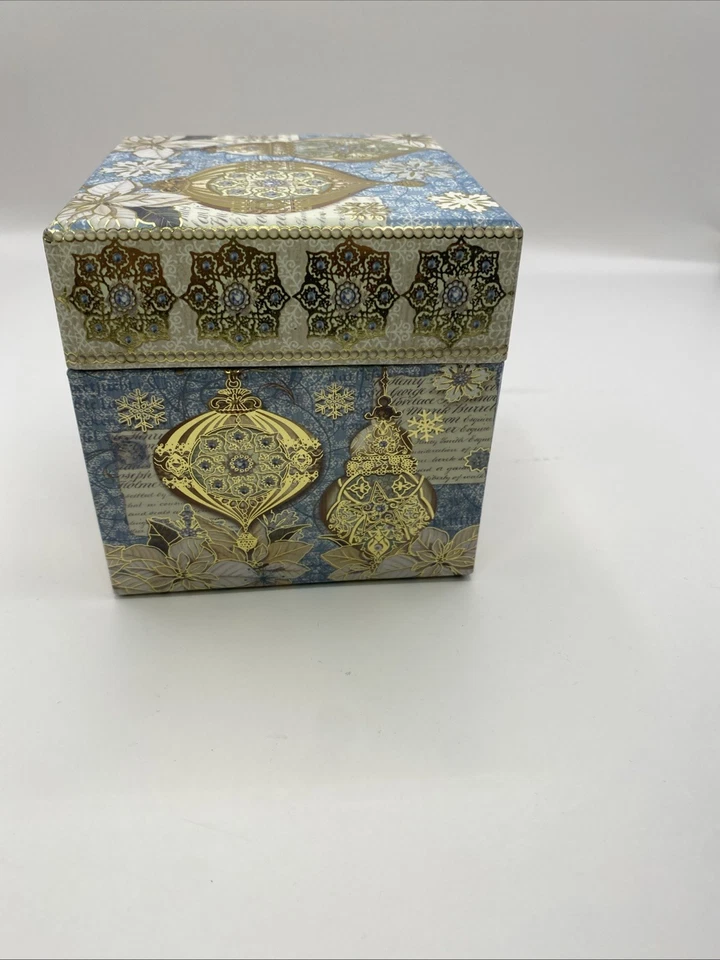 Punch Studio Decorative Keepsake Square Gift Box Christmas Ornaments 94888 - Image 2 of 4