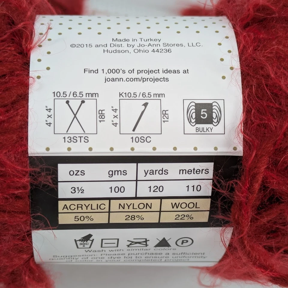 Buttercream Luxe Craft Angel Hair Yarn RED BCAH-11 Lot 4391 (2) 5 Bulky 3.5oz - Image 3 of 4