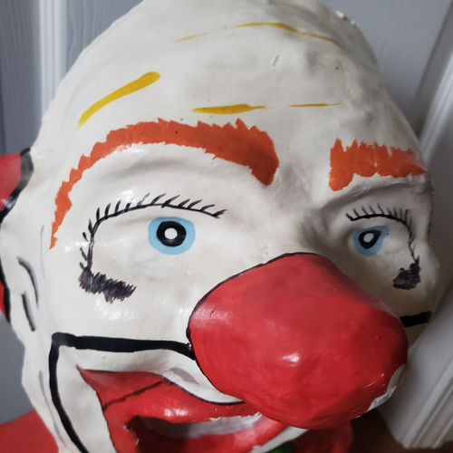 VTG. 40'S CARNIVAL CLOWN TOSS GAME MADE IN SPAIN (WOOD & PAPER MACHE) - Picture 12 of 13