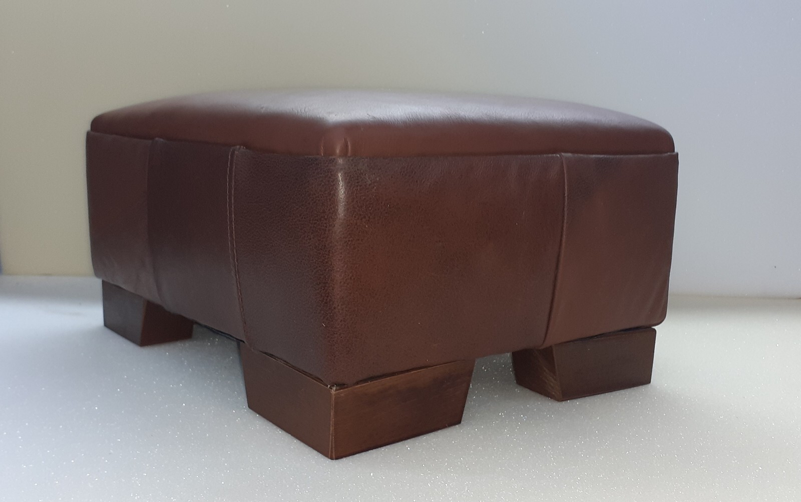 Real leather footstool made in vintage brown, mocha real leather (RL 1