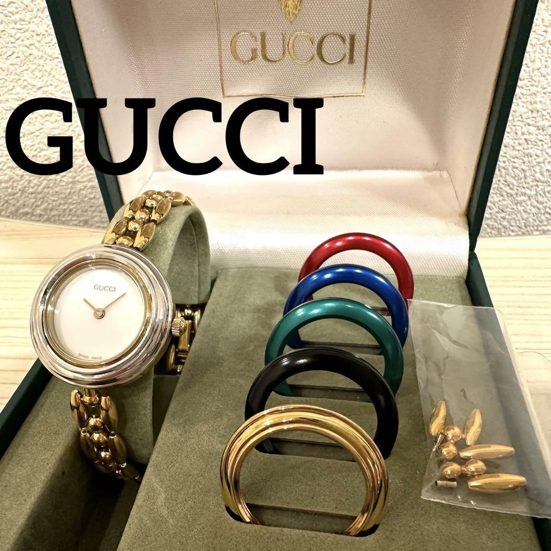 Montre GUCCI 11/12.2 Quartz 26mm Femme Cadran Blanc Ronde Occasion Du Japon