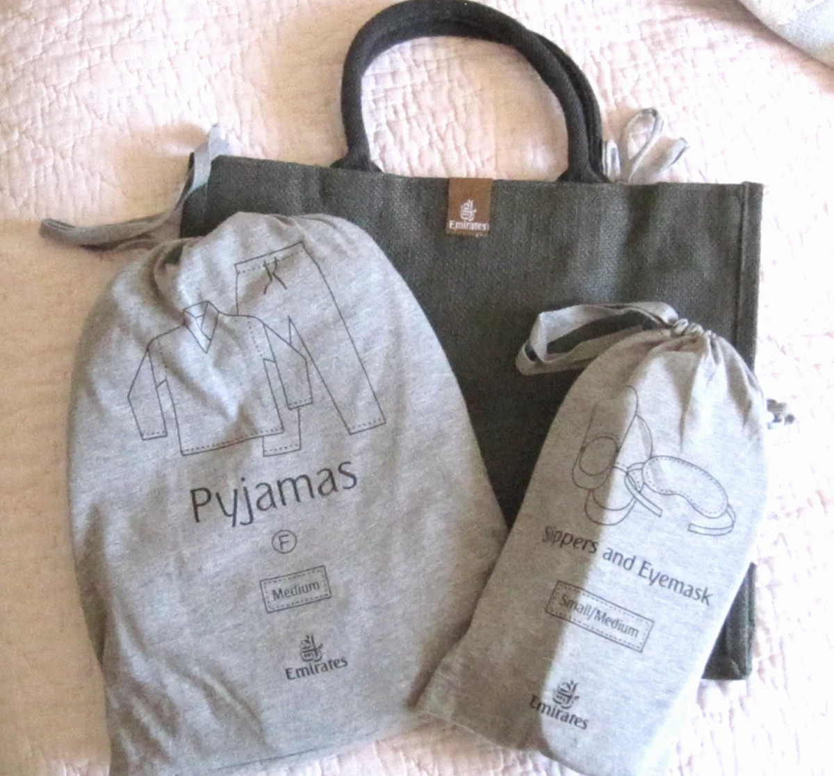 New-EMIRATES FIRST CLASS-Woven Tote Bag, Womens Pyjamas & Slipper/Eye-Mask Set!