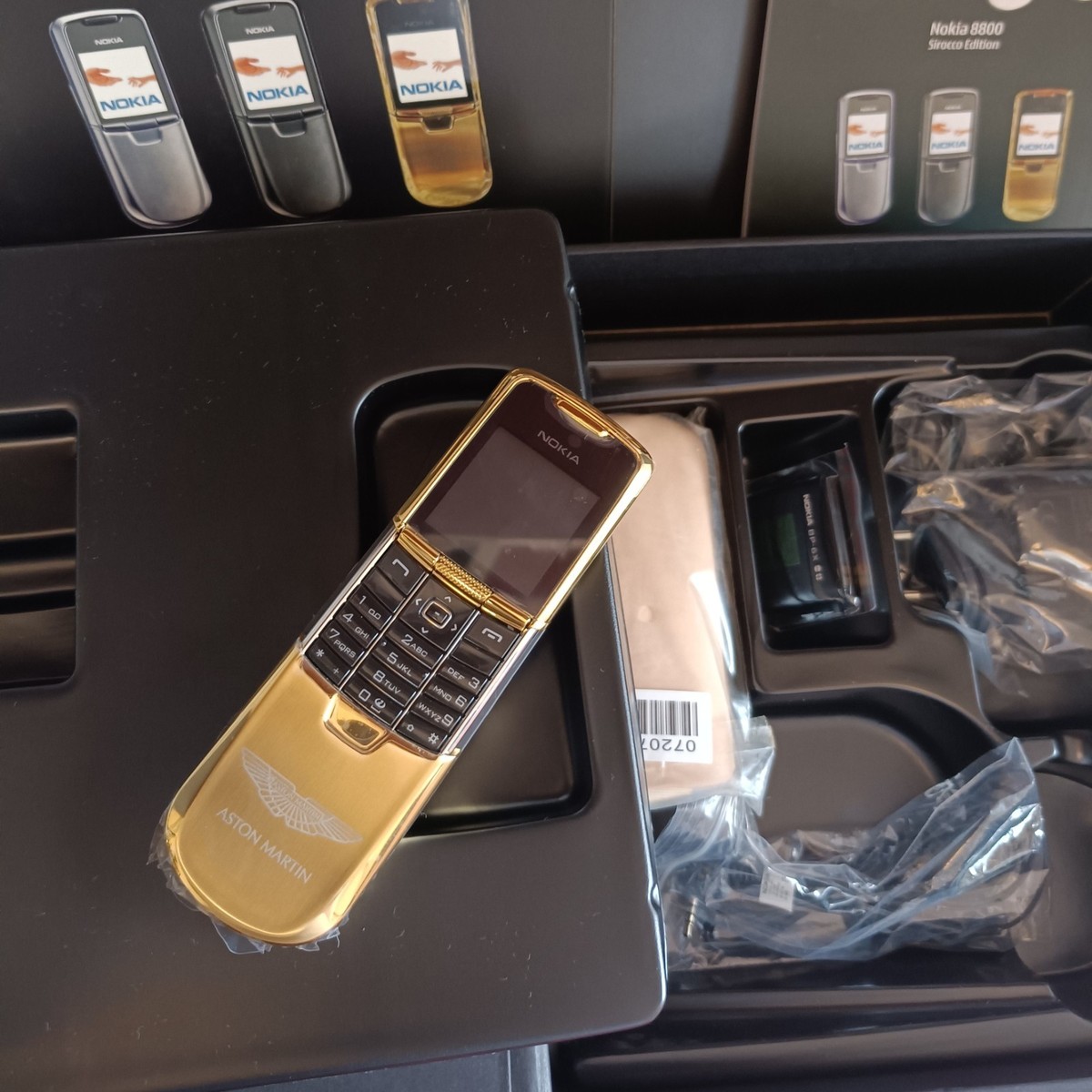 RARE NOKIA 8800 GOLD ASTON MARTIN EDITION UNLOCKED GSM CELLPHONE
