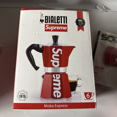 【新品】Supreme Bialetti Moka Express Supreme Flavored Coffee (Moka Pot Review) - YouTube