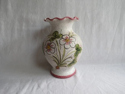 vase en terre cuite à motif floral - Photo 1/4