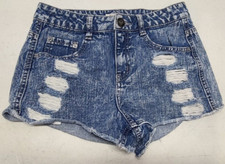 Mudd Juniors Size 3 26x2 Distressed Denim Blue Jean Shorts High Rise